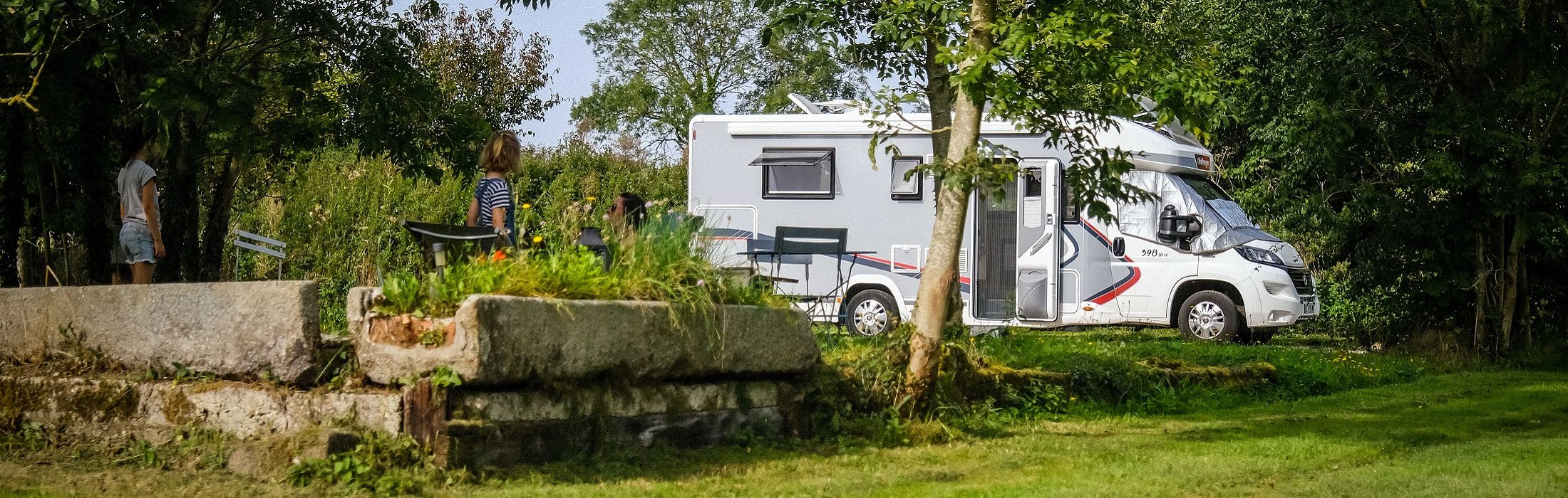 Aire de stationnement pour Camping-cars à la Ferme de Linoudel